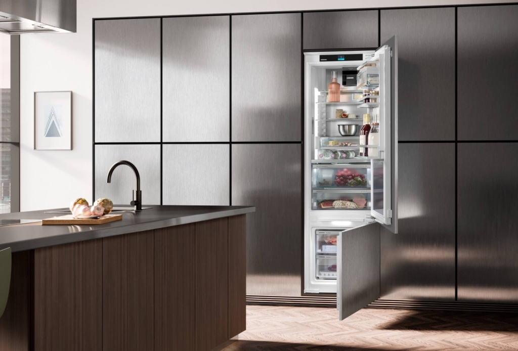 fully-integrated-fridge-liebherr-ambient-1920x1300.jpg